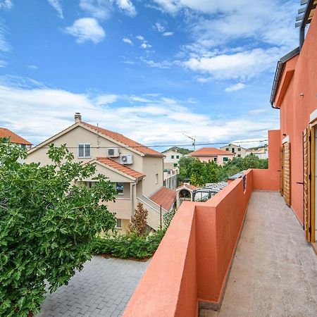Apartments Orsula Near Old Town 시베니크 외부 사진