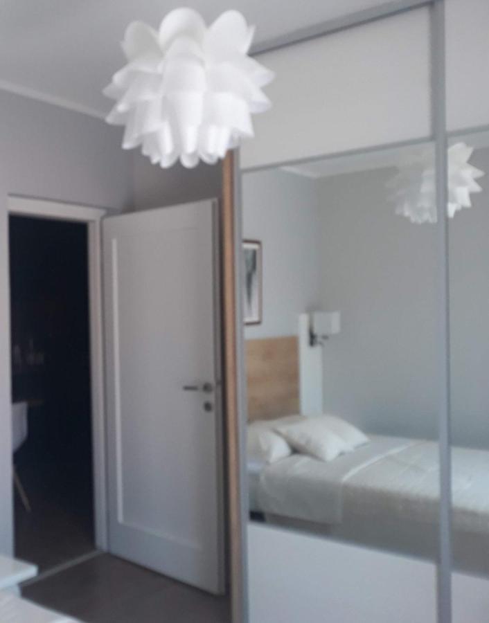 Apartments Orsula Near Old Town 시베니크 외부 사진